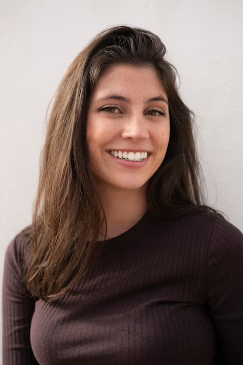 Claudia F