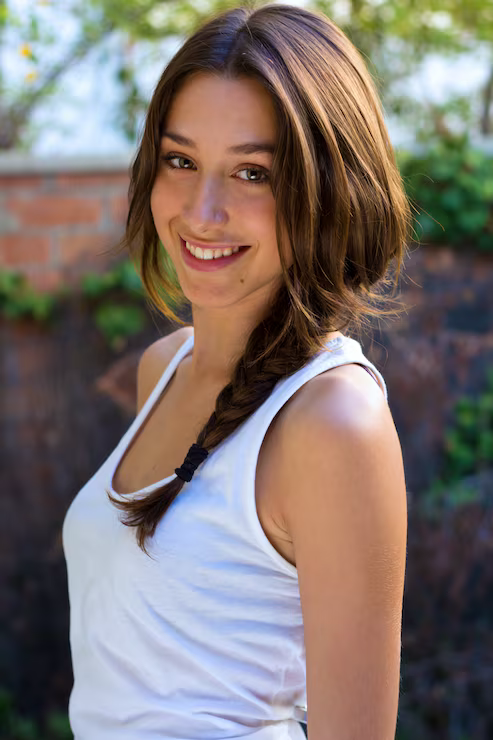 Miriam R